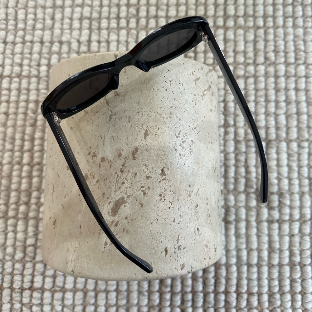 Celine Triomphe oval-frame tortoiseshell acetate sunglasses - Picture 4 of 6